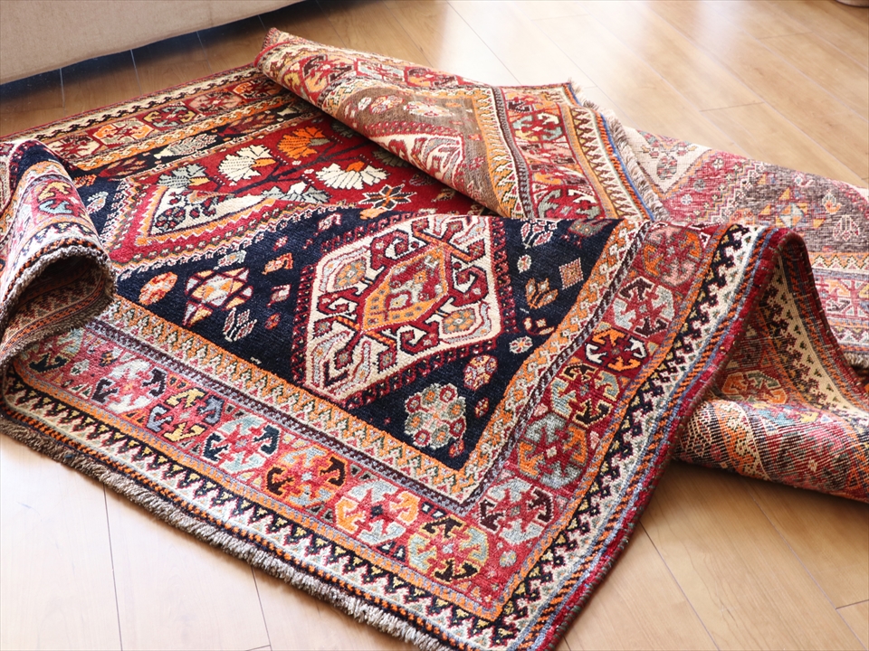 オールドカーペット　部族絨毯/トライバルラグ234×163cm カシュカイ族　赤い変形メダリオン